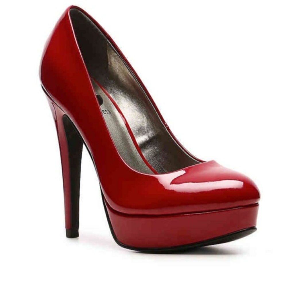 G by GUESS | Winna Platform Pumps